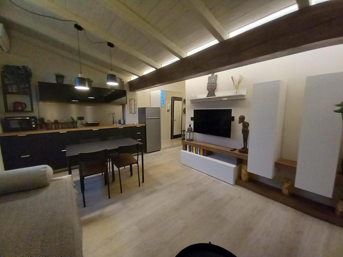La Perla Del Centro Apartment Болоня Екстериор снимка