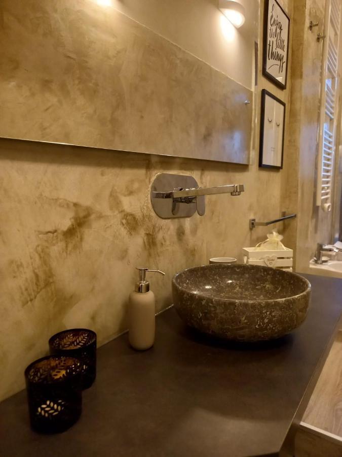 La Perla Del Centro Apartment Болоня Екстериор снимка